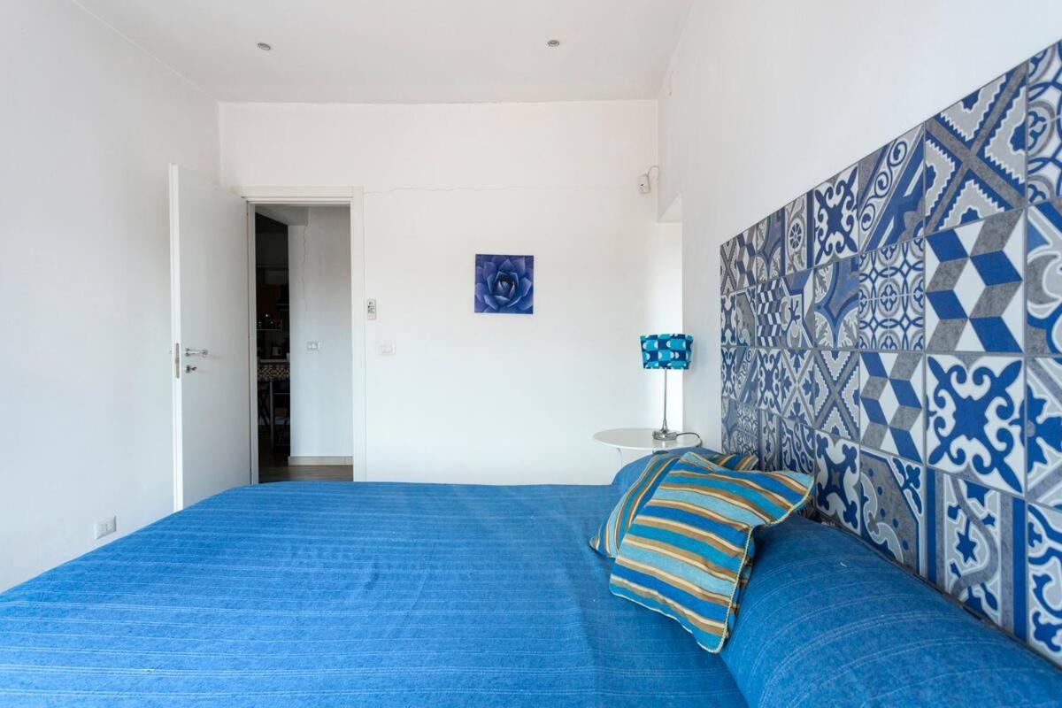 Frank'S House - Appartamento Con Terrazzo In Centro 팔레르모 외부 사진