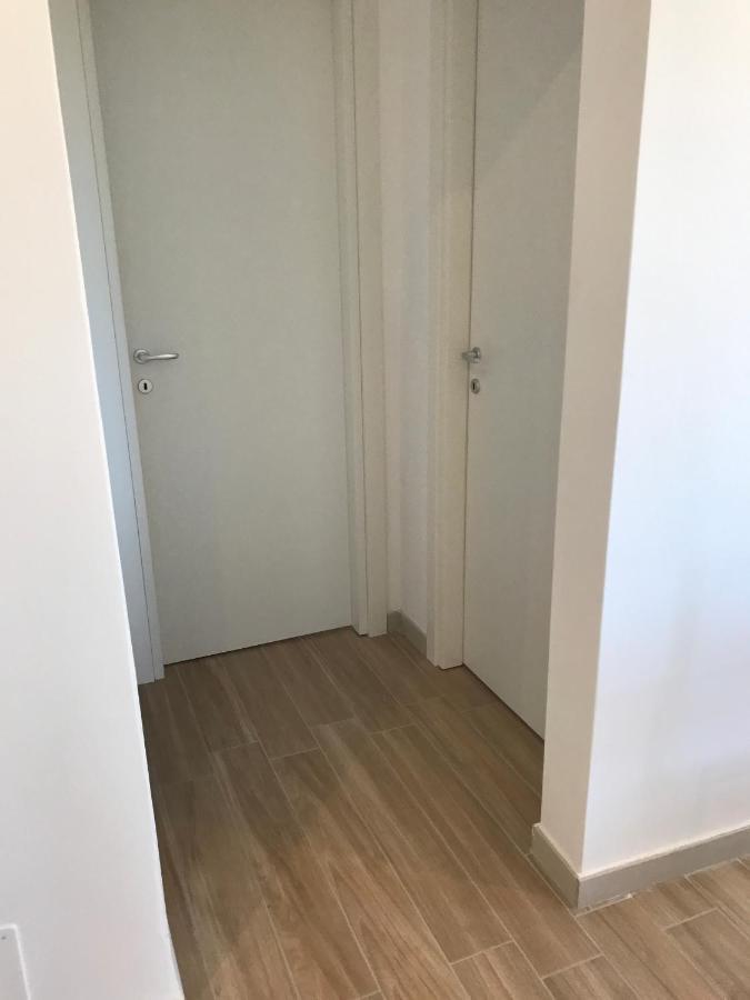 Frank'S House - Appartamento Con Terrazzo In Centro 팔레르모 외부 사진